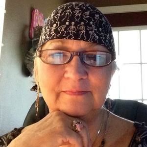 Meet your Posher, Geri